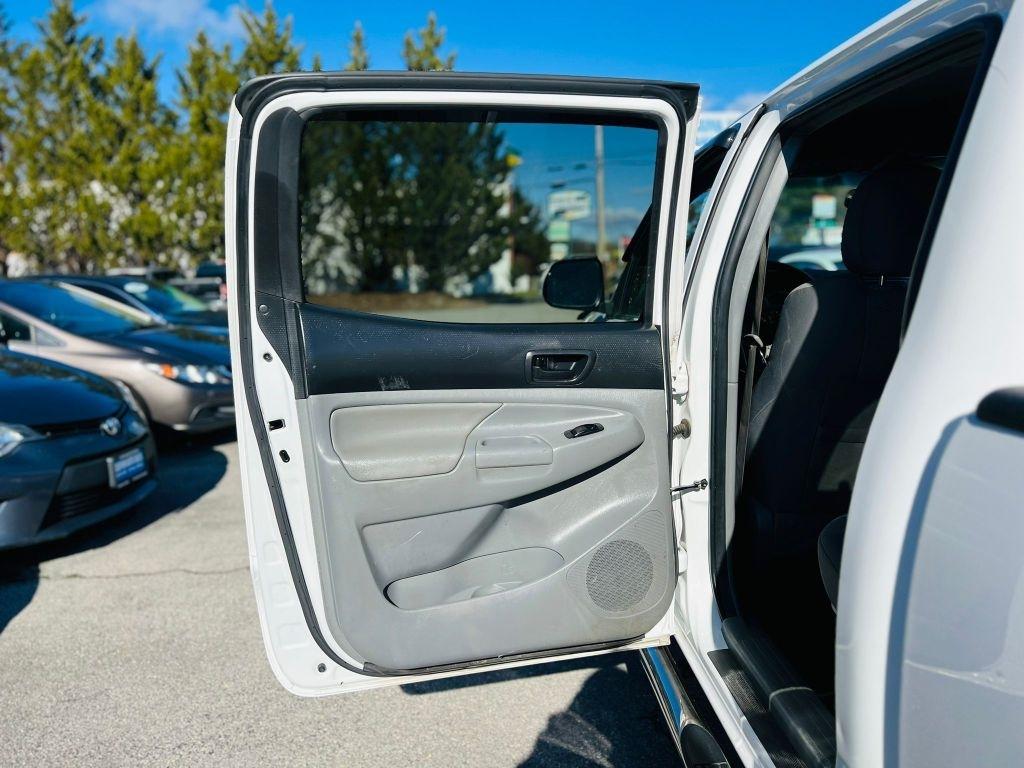 Toyota Tacoma  2015