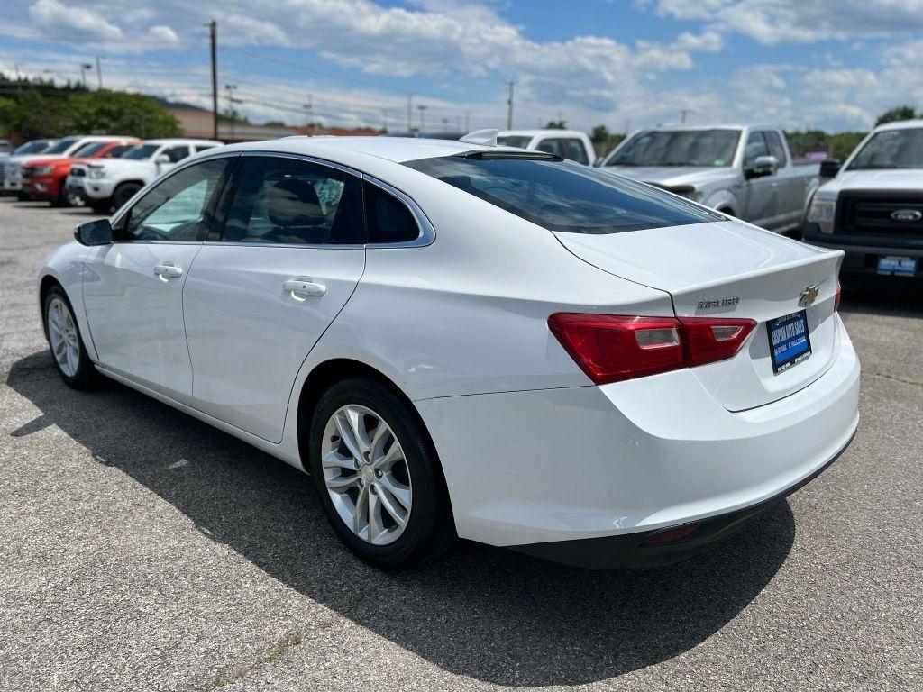 Chevrolet Malibu  2016