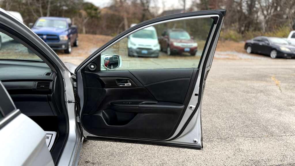 Honda Accord Sdn  2013