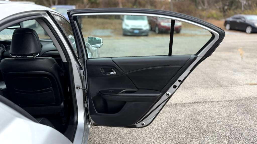 Honda Accord Sdn  2013