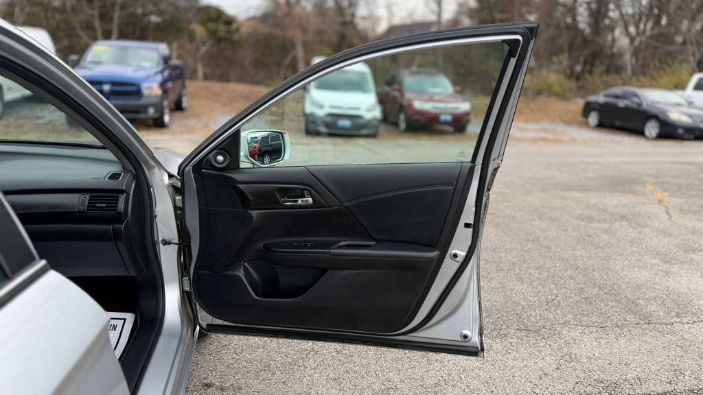 Honda Accord Sdn  2013