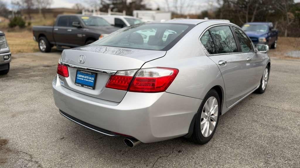 Honda Accord Sdn  2013