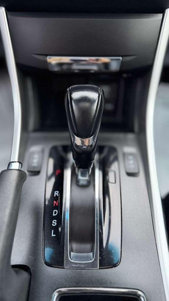 Honda Accord Sdn  2013