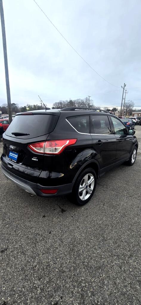 Ford Escape  2014