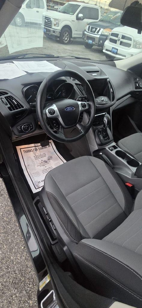 Ford Escape  2014