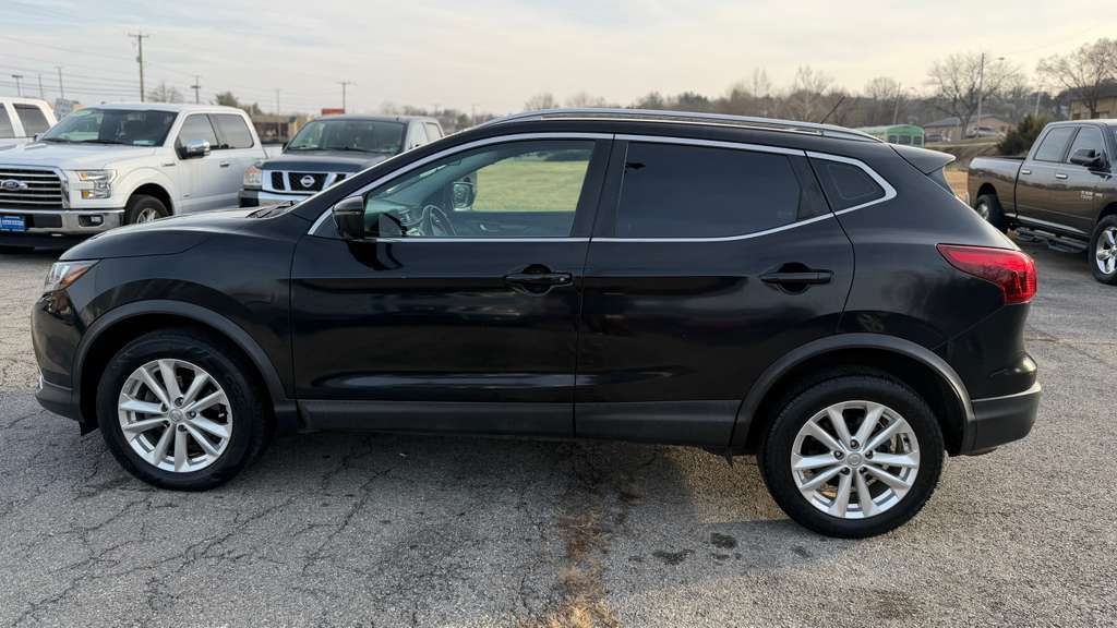 Nissan Rogue Sport  2017