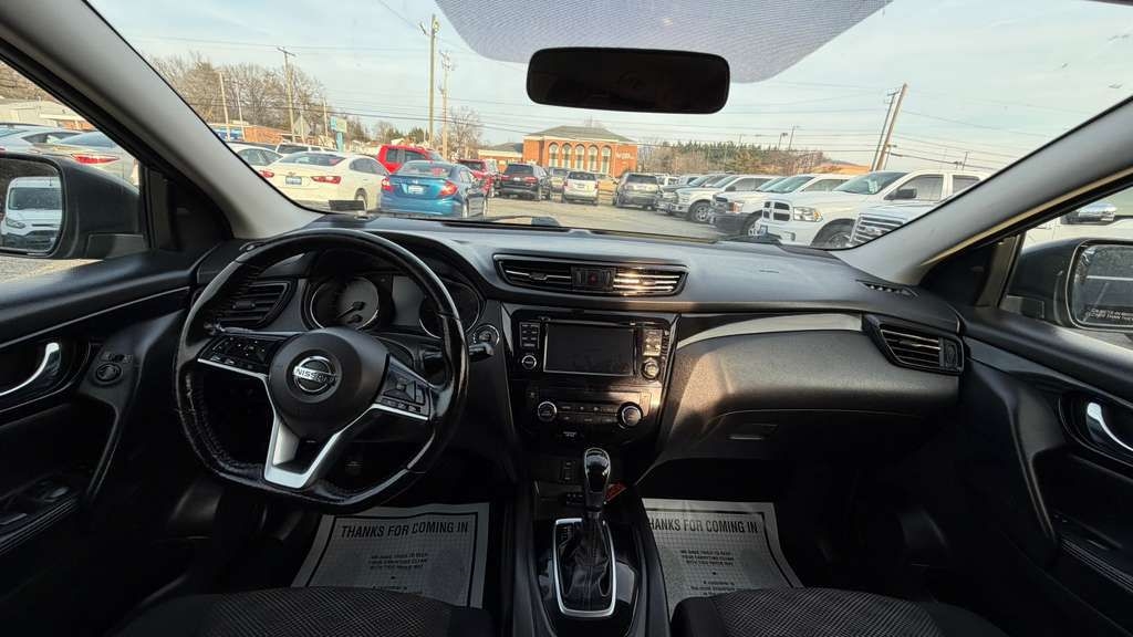 Nissan Rogue Sport  2017