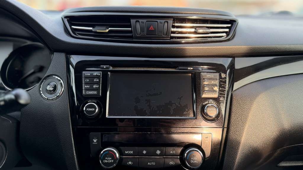 Nissan Rogue Sport  2017