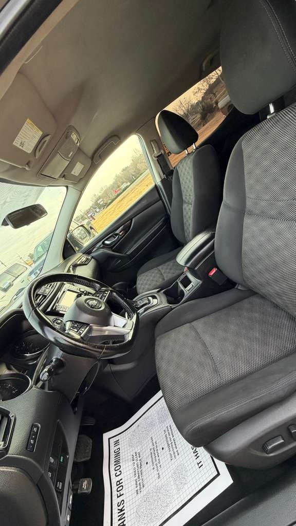 Nissan Rogue Sport  2017