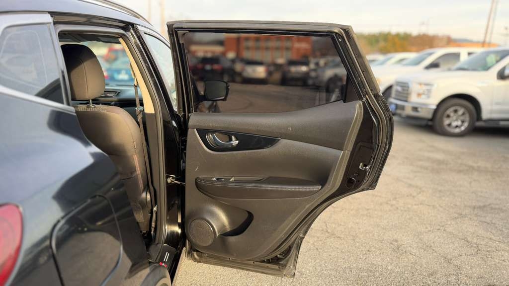 Nissan Rogue Sport  2017