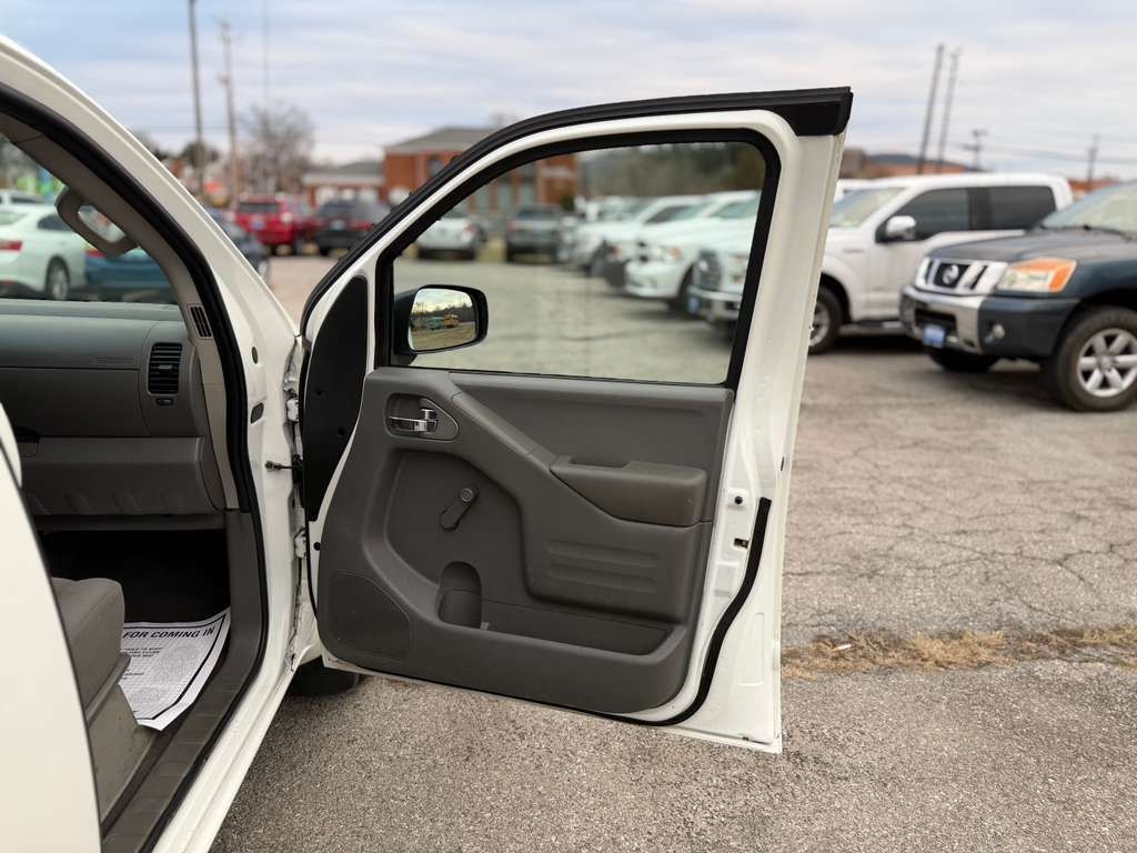 Nissan Frontier  2019