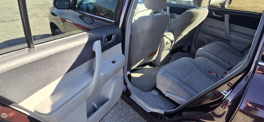 Toyota Highlander  2012