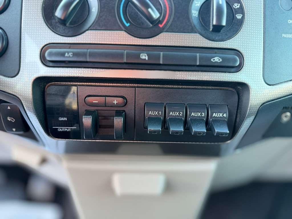 Ford Super Duty F-250 SRW  2008