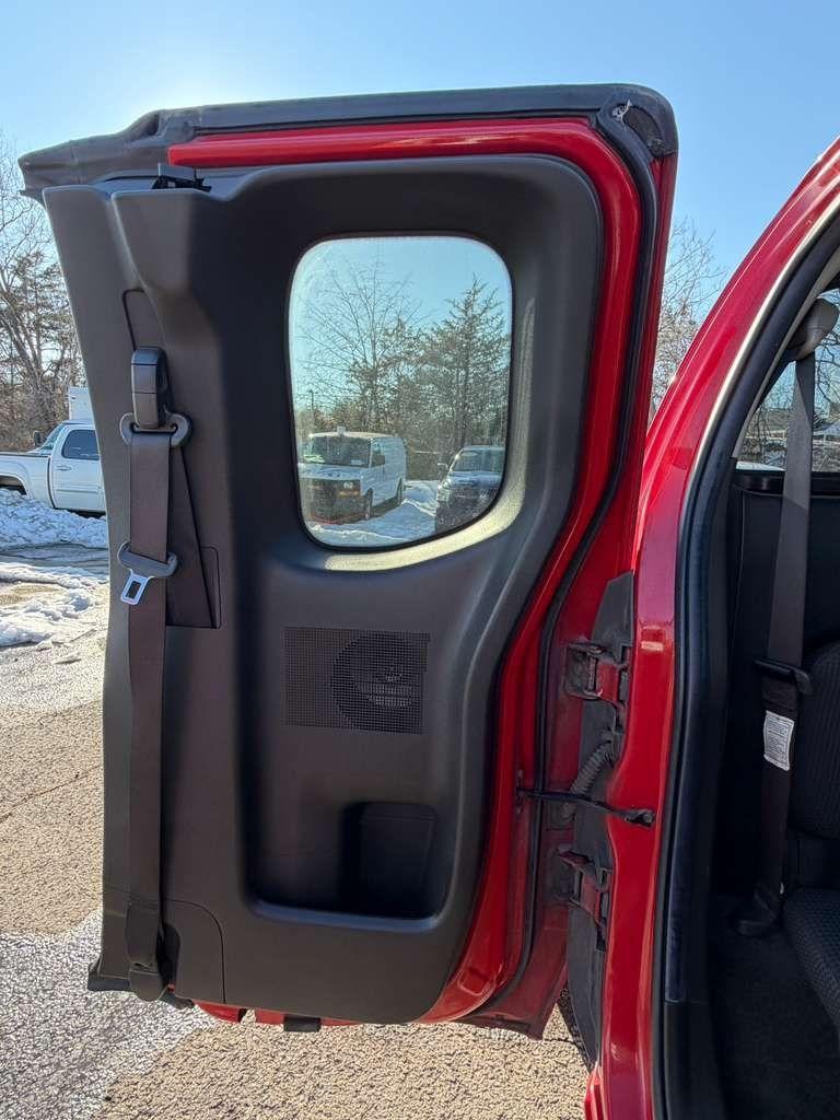 Nissan Frontier 4WD  2005