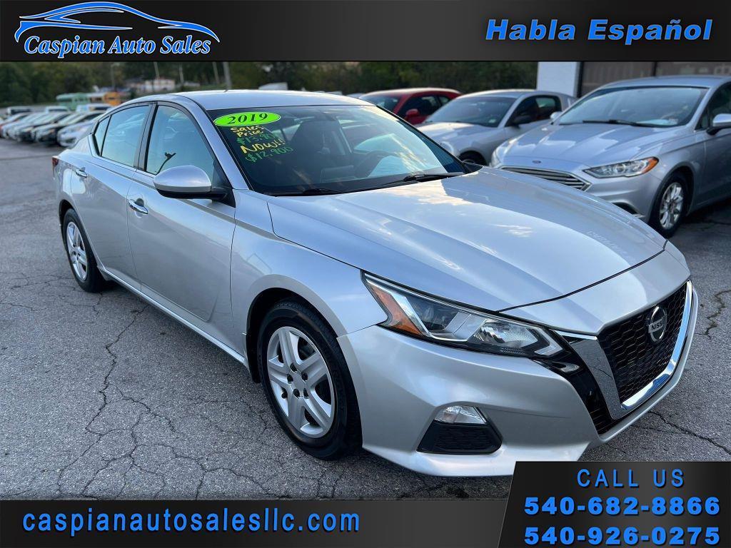 Nissan Altima  2019