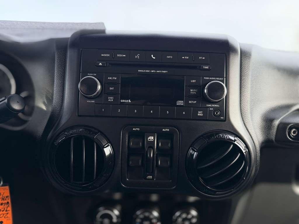 Jeep Wrangler Unlimited  2012