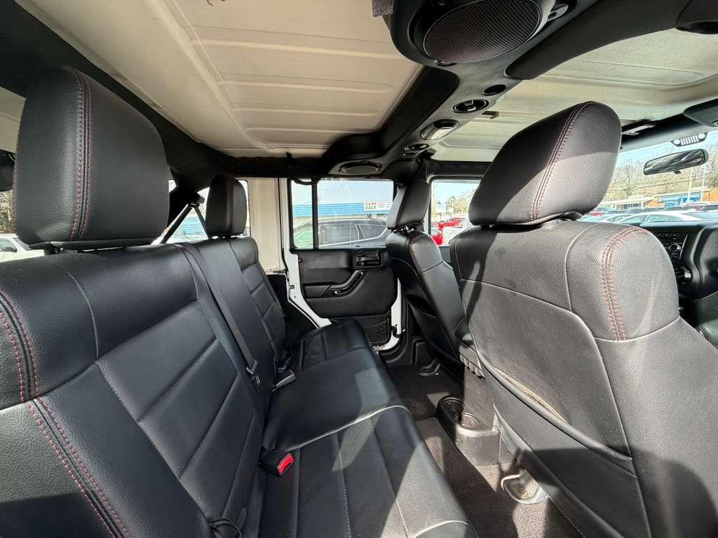 Jeep Wrangler Unlimited  2012