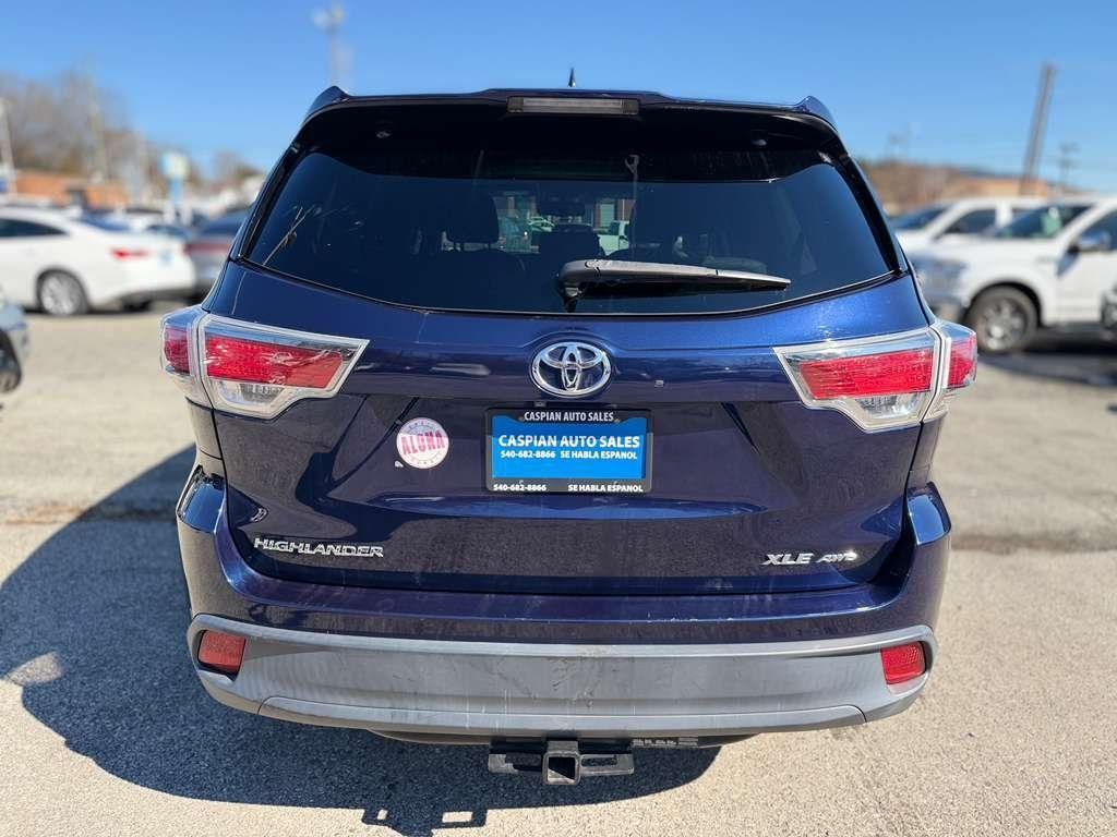 Toyota Highlander  2015