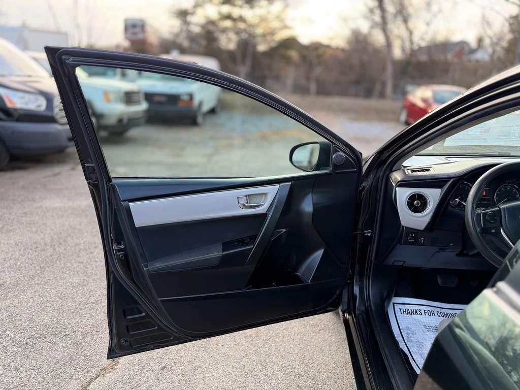 Toyota Corolla  2018