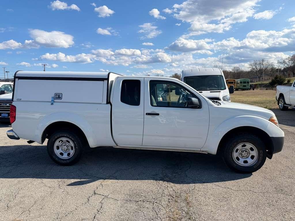 Nissan Frontier  2015