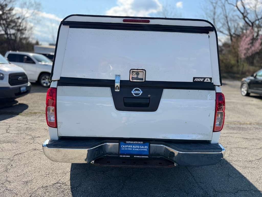Nissan Frontier  2015