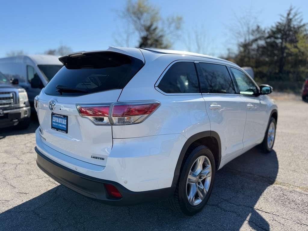 Toyota Highlander  2014