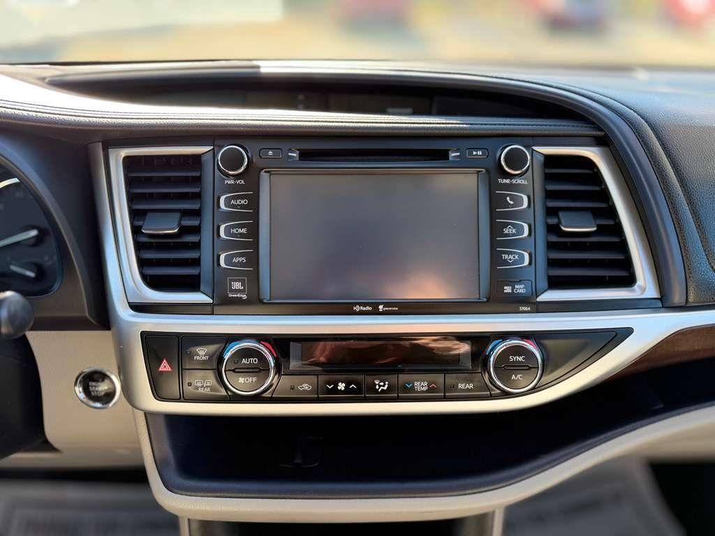 Toyota Highlander  2014