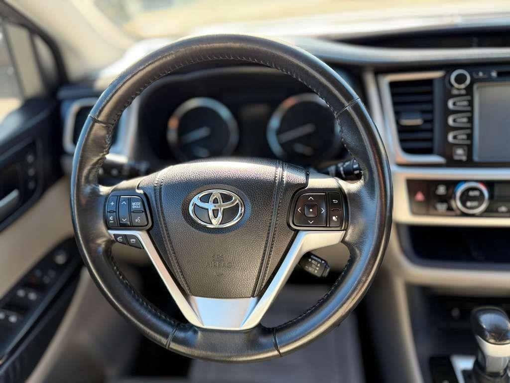 Toyota Highlander  2014