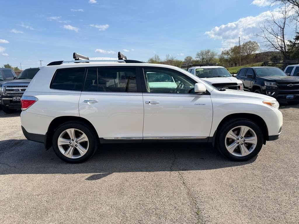 Toyota Highlander  2012