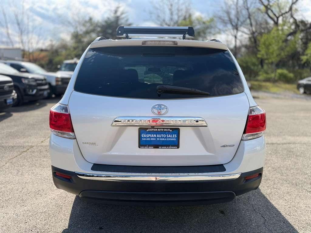 Toyota Highlander  2012