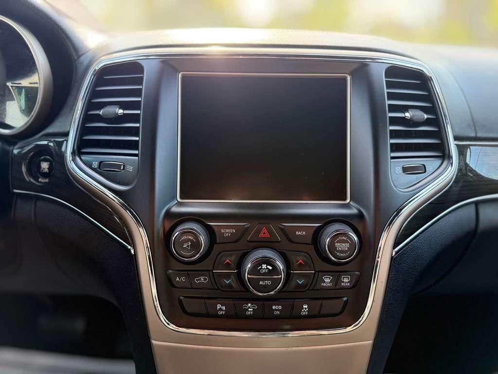 Jeep Grand Cherokee  2015