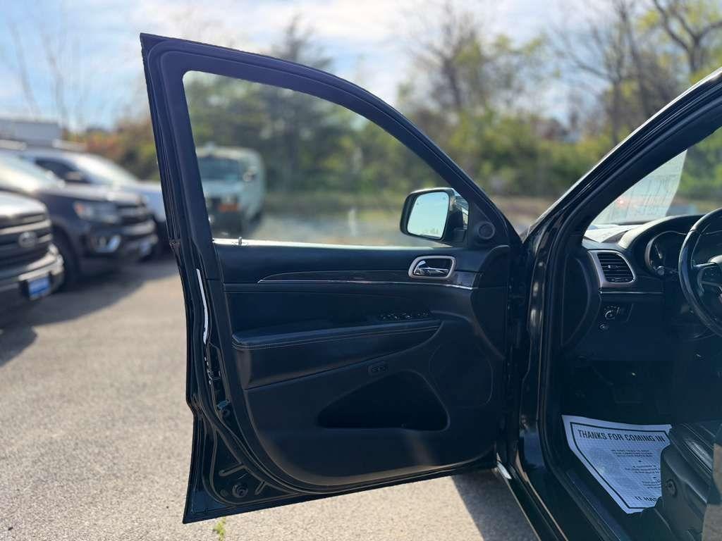 Jeep Grand Cherokee  2015