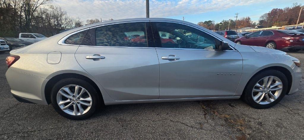 Chevrolet Malibu  2020