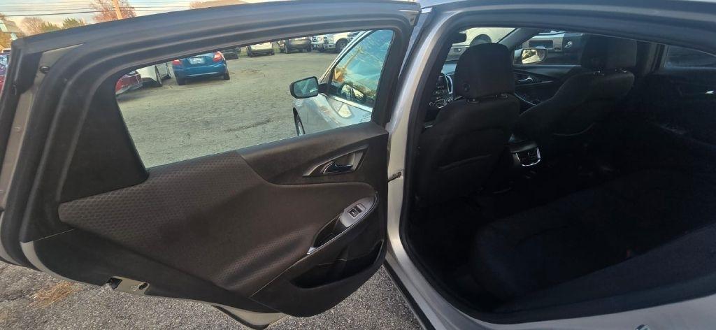 Chevrolet Malibu  2020