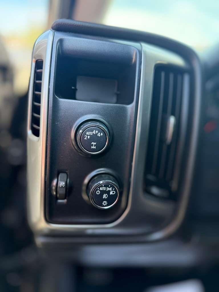 Chevrolet Silverado 1500  2018