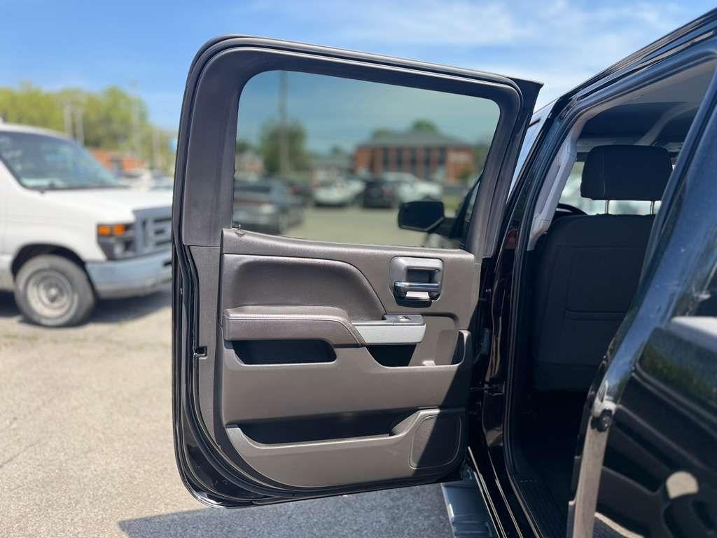 Chevrolet Silverado 1500  2018