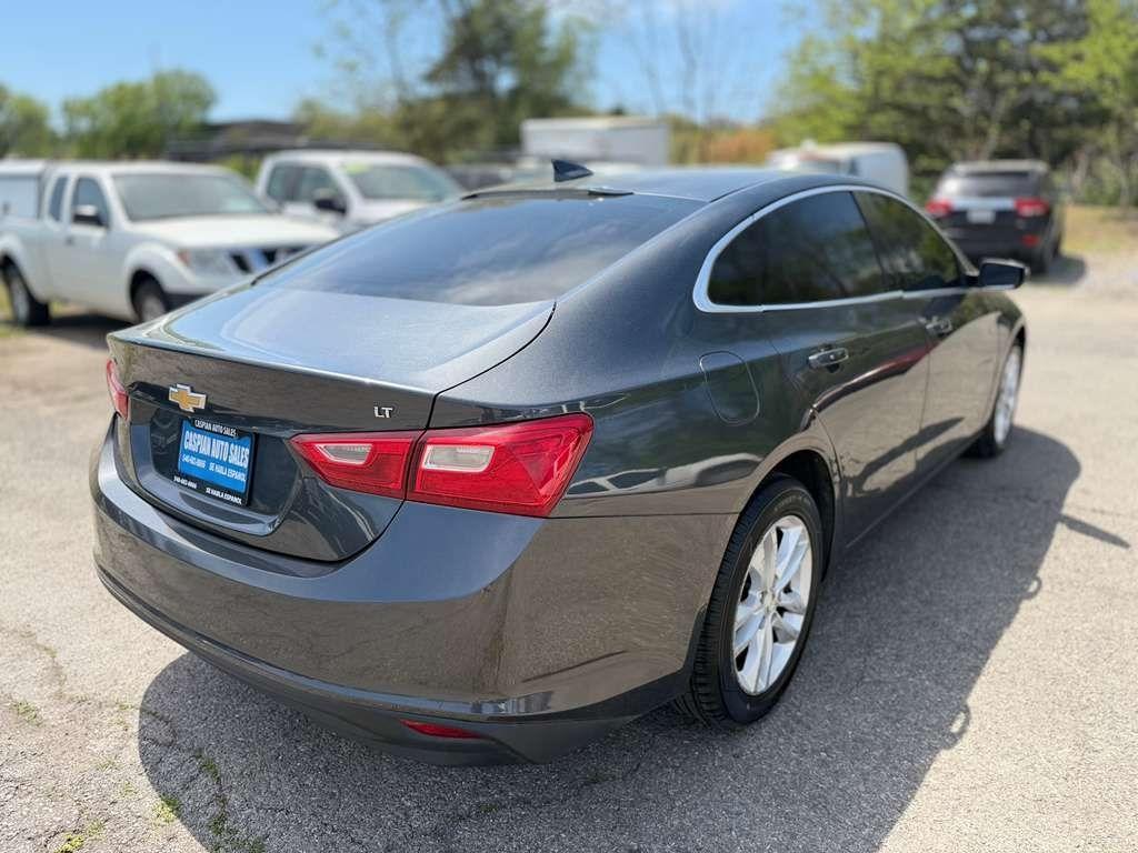 Chevrolet Malibu  2017