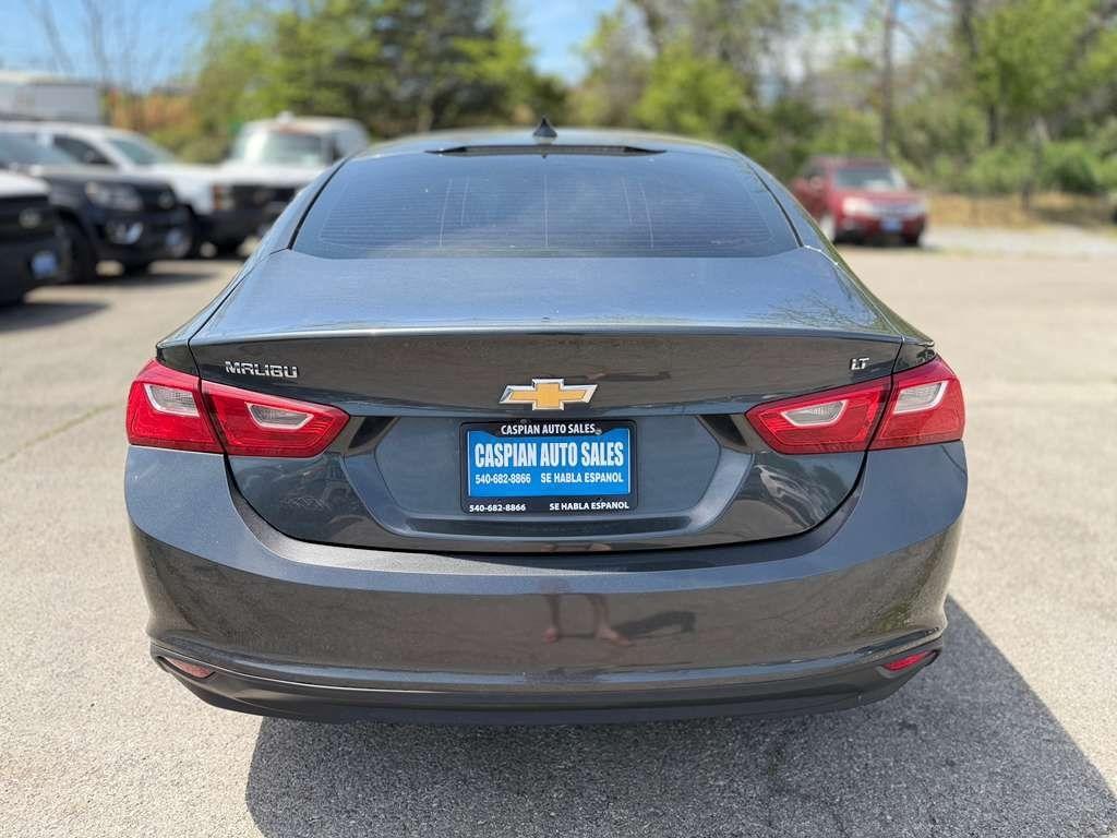 Chevrolet Malibu  2017