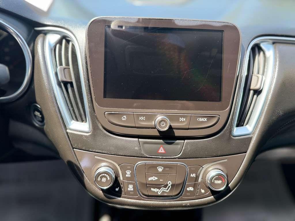 Chevrolet Malibu  2017