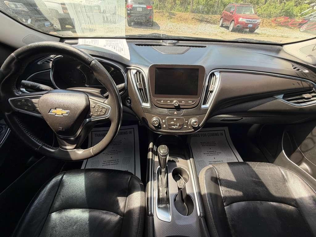 Chevrolet Malibu  2017