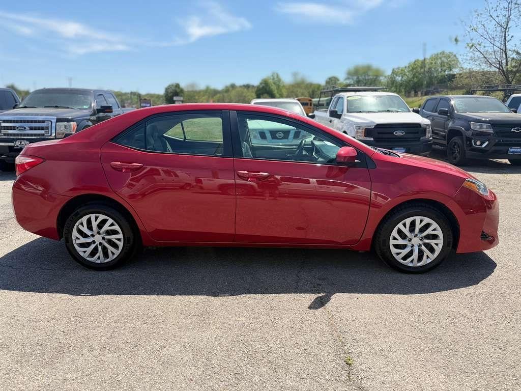 Toyota Corolla  2018