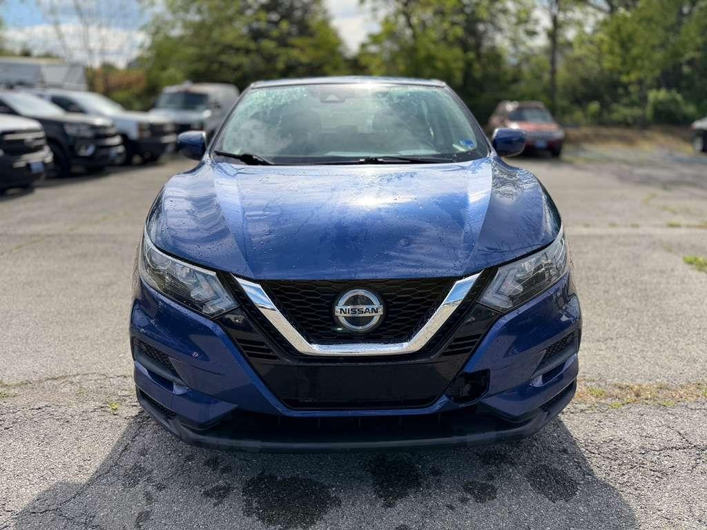 Nissan Rogue Sport  2020