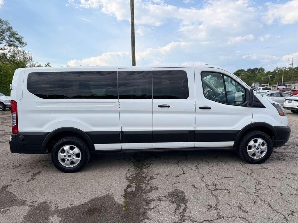 Ford Transit Passenger Wagon  2019