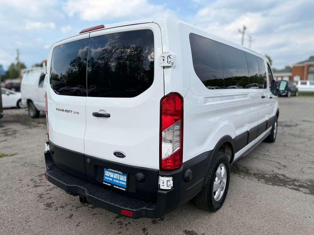 Ford Transit Passenger Wagon  2019