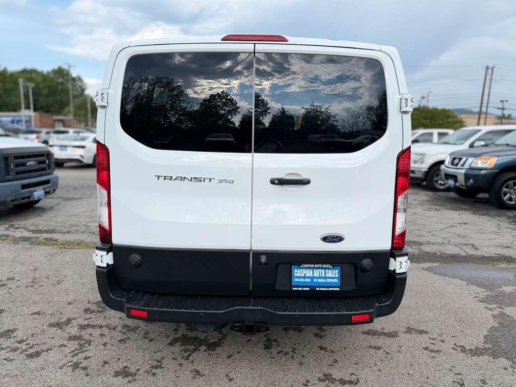 Ford Transit Passenger Wagon  2019