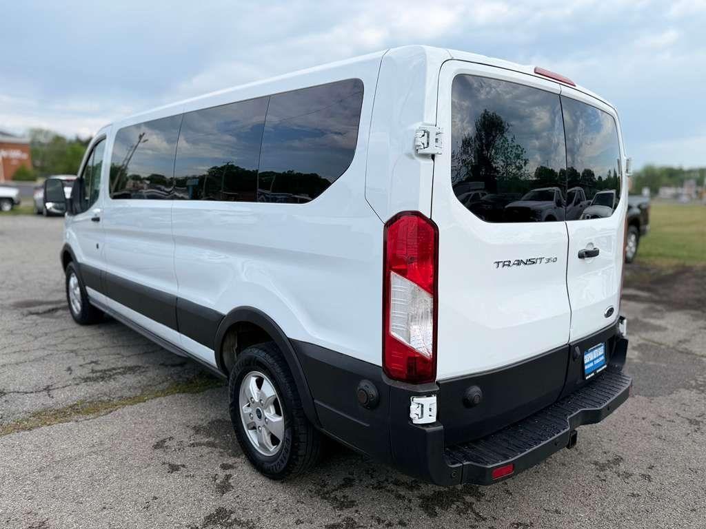 Ford Transit Passenger Wagon  2019