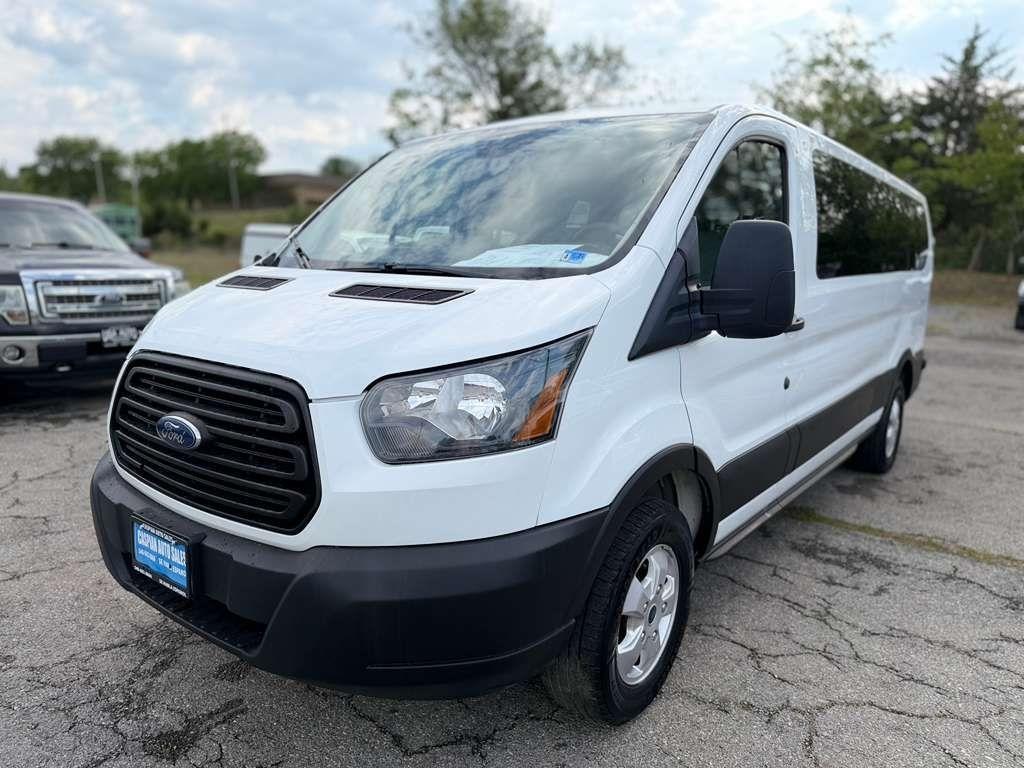 Ford Transit Passenger Wagon  2019