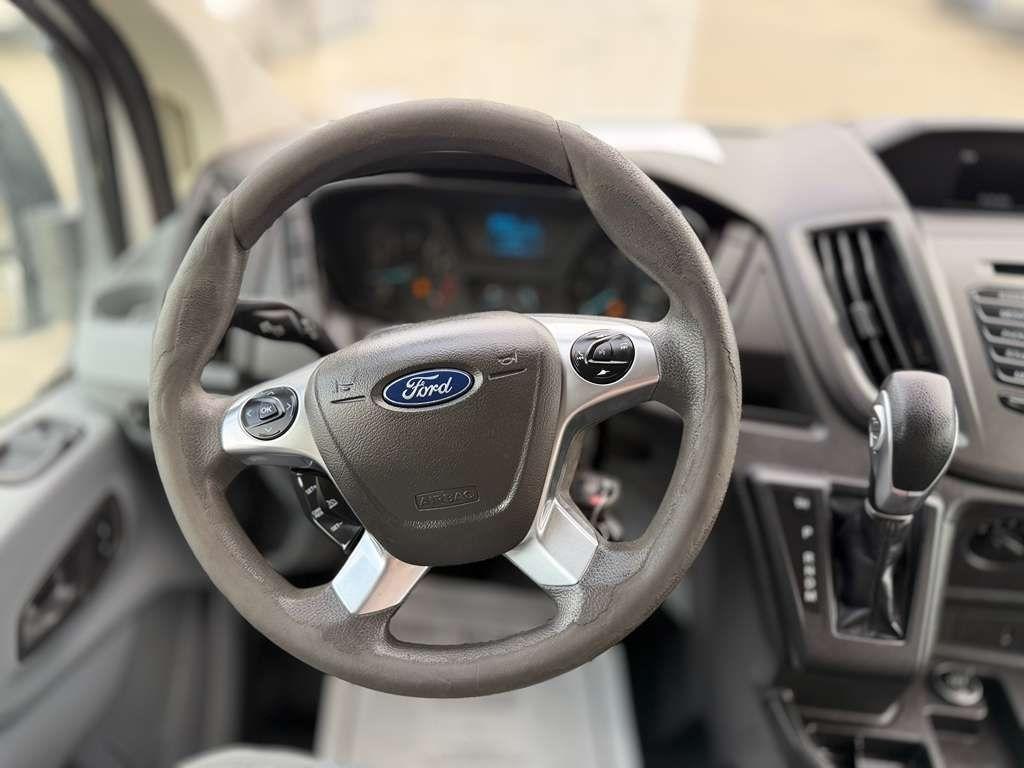 Ford Transit Passenger Wagon  2019