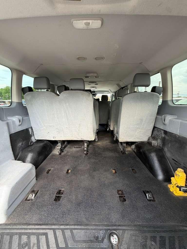 Ford Transit Passenger Wagon  2019