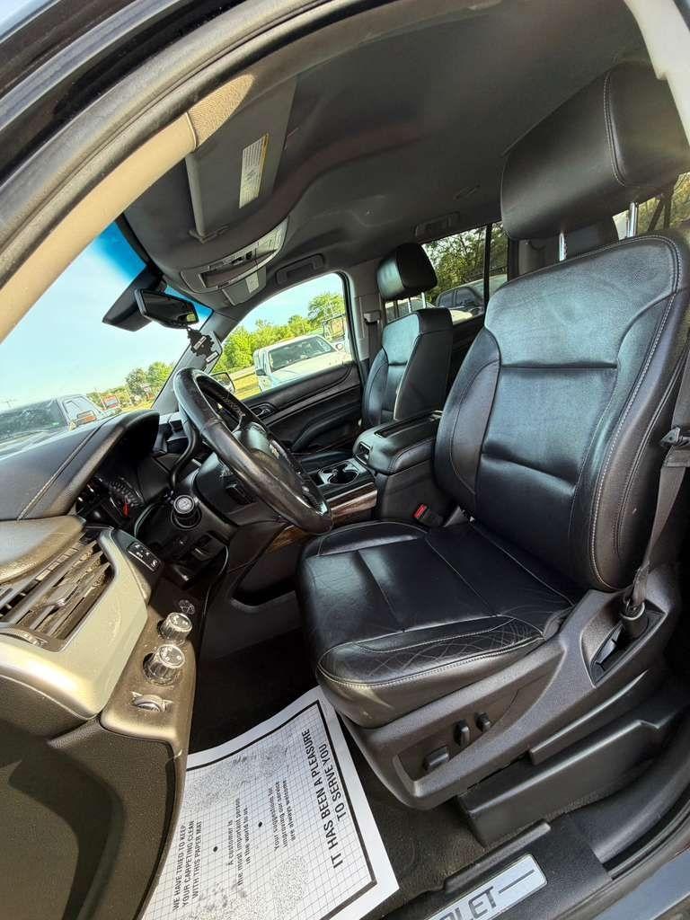 Chevrolet Suburban  2019